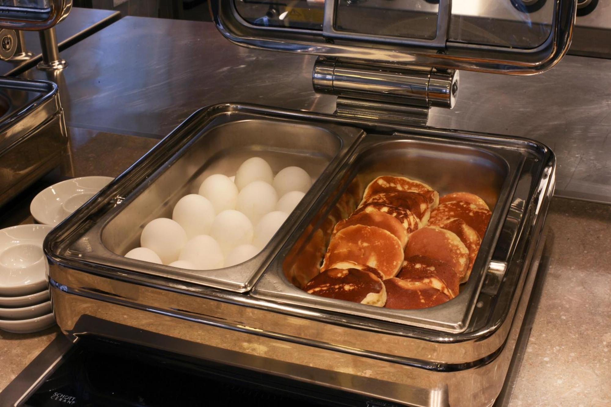 Bentley Hotel Bosphorus - Special Class Istanbul Bagian luar foto A chafing dish